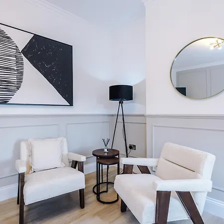 Incredible 3 Bedroom In York, Location Γιορκ