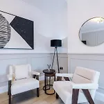 Incredible 3 Bedroom In York, Location York
