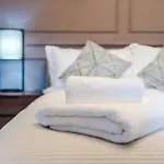 Apartment Incredible 3 Bedroom In York, Location York