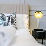 Incredible 3 Bedroom In York, Location Apartment York