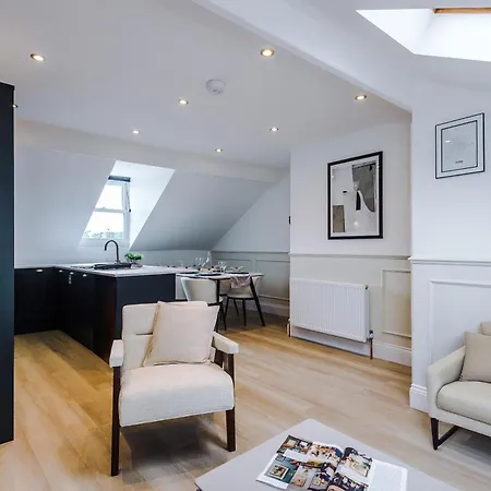 アパート Incredible 3 Bedroom In York, Location