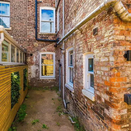 Incredible 3 Bedroom In York, Location Appartamento *