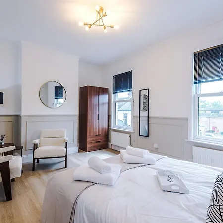 アパート Incredible 3 Bedroom In York, Location