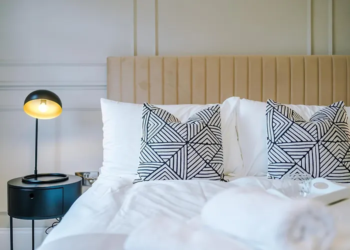 Incredible 3 Bedroom In York, Location York