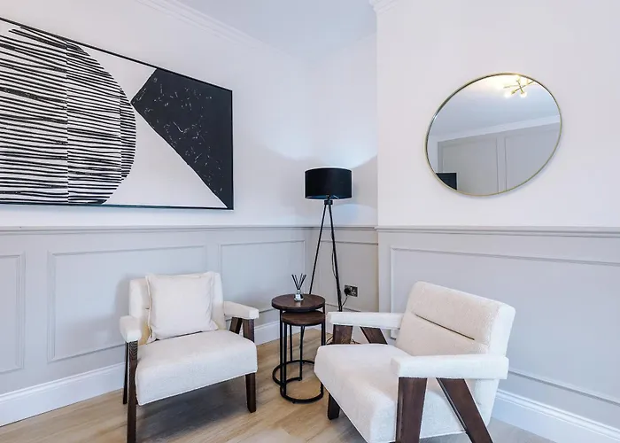 Incredible 3 Bedroom In York, Location York