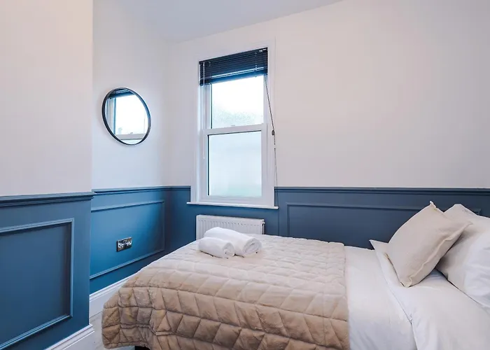 Incredible 3 Bedroom In York, Location Appartamento