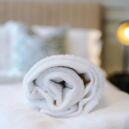 Apartment Incredible 3 Bedroom In York, Location *