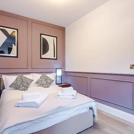 Incredible 3 Bedroom In York, Location York